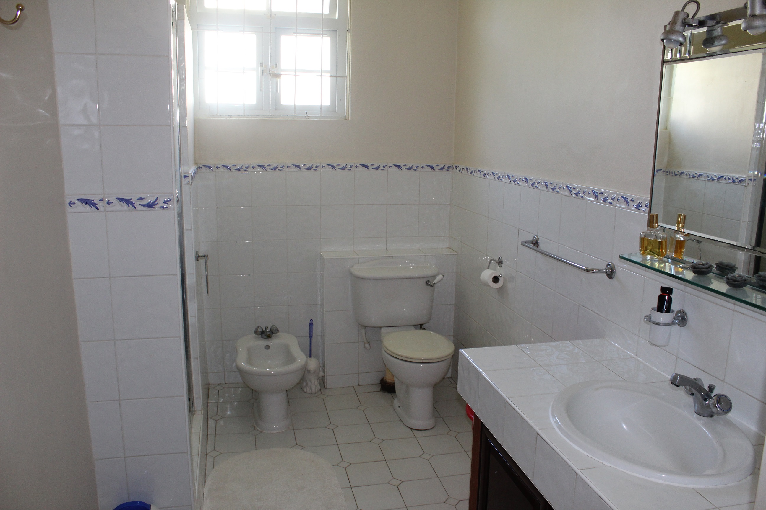 Ventnor Gardens No. 2, "Bellanova", Christ Church Barbados H.V.REALTY SERVICE